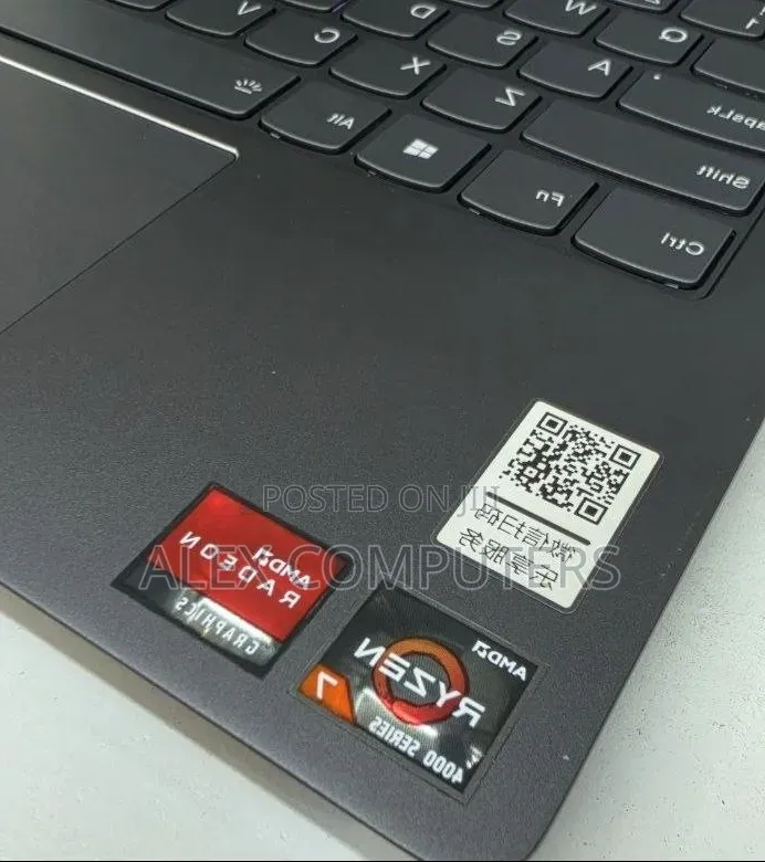 New Laptop Lenovo Ideapad 3 16GB AMD Ryzen 7 SSD 512GB