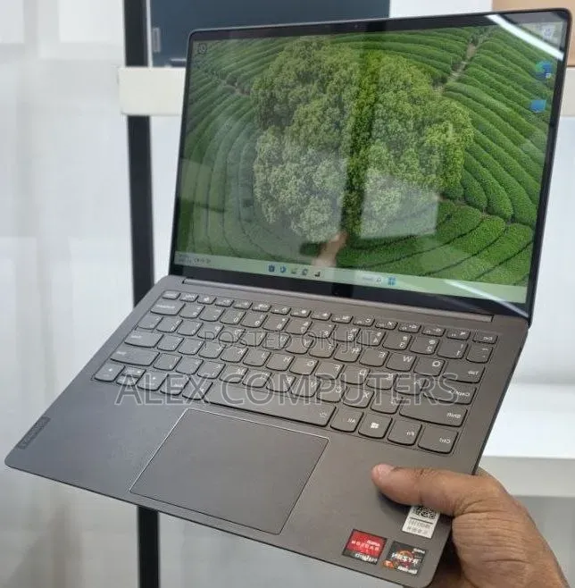 New Laptop Lenovo Ideapad 3 16GB AMD Ryzen 7 SSD 512GB