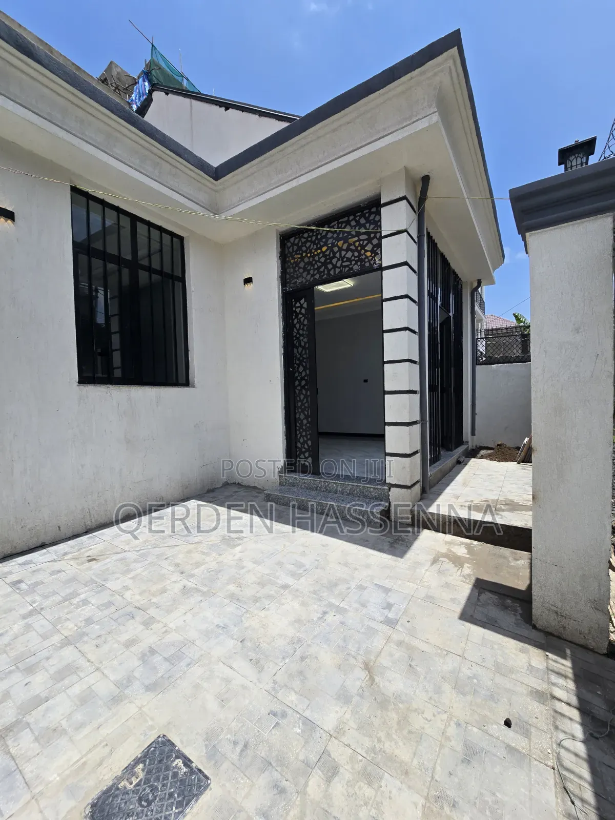 Furnished 4bdrm House in ቀርደን ሀሰና ፕሮፐርቲስ, Akaky Kaliti for sale