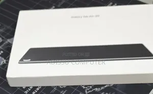 New Laptop Samsung Galaxy Book 2 6GB Intel Core i7 SSD 128GB