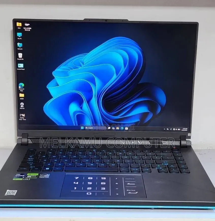 New Laptop Asus ROG Strix G16 G614 16GB Intel Core i9 SSD 1T