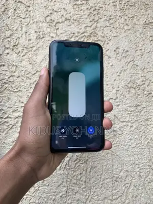 Apple iPhone XR 128 GB Black