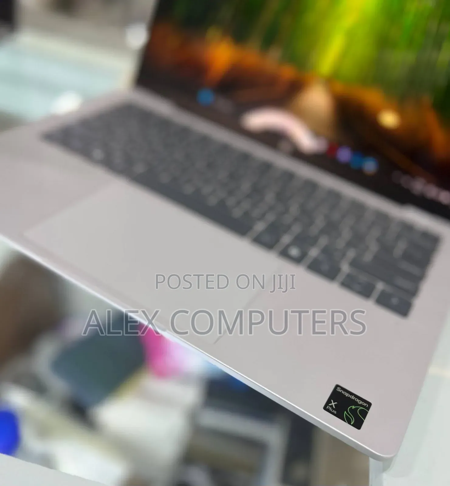 New Laptop HP OmniBook 5 14" 32GB Qualcomm Snapdragon X Elite SSD 1T