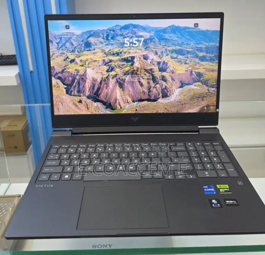 New Laptop HP 16GB Intel Core i7 SSD 1T
