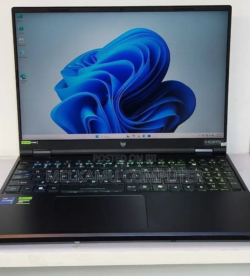 New Laptop Acer Predator Helios Neo 16 16GB Intel Core i9 SSD 1T