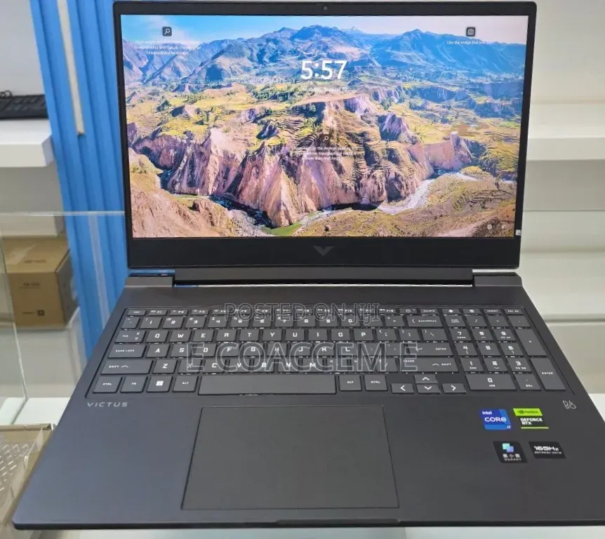 New Laptop HP 16GB Intel Core i7 SSD 1T