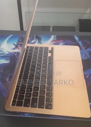 New Laptop Apple MacBook Air 2020 M1 8GB Apple M1 SSD 256GB