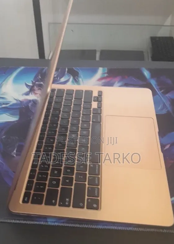 New Laptop Apple MacBook Air 2020 M1 8GB Apple M1 SSD 256GB