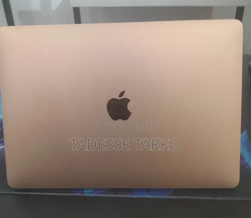 New Laptop Apple MacBook Air 2020 M1 8GB Apple M1 SSD 256GB