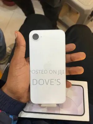 New Apple iPhone 17e 256 GB White
