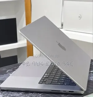 New Laptop Apple MacBook Pro 2021 M1 16GB Intel Core i7 SSD 512GB