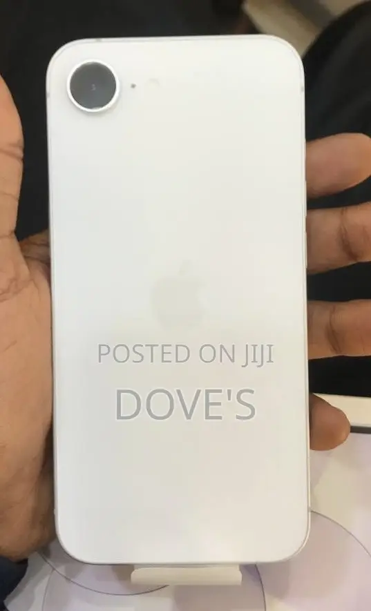 New Apple iPhone 17e 256 GB White