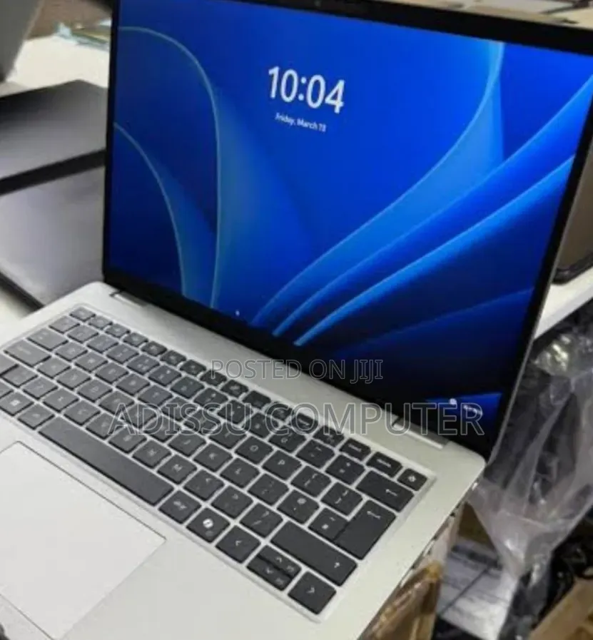 New Laptop Dell XPS 15 32GB Intel Core Ultra 5 SSD 512GB
