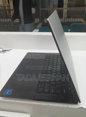 New Laptop Dell XPS 16 9640 16GB Intel Core i7 SSD 512GB