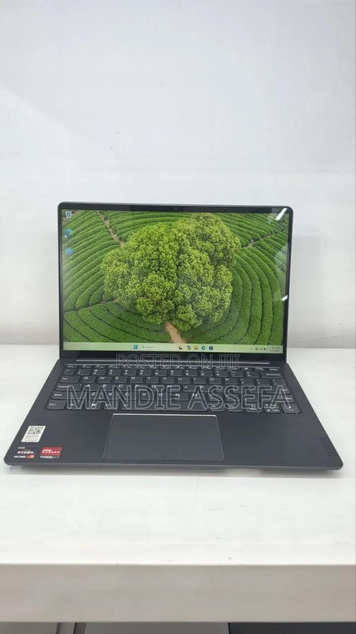 New Laptop Lenovo 16GB AMD Ryzen 7 SSD 512GB