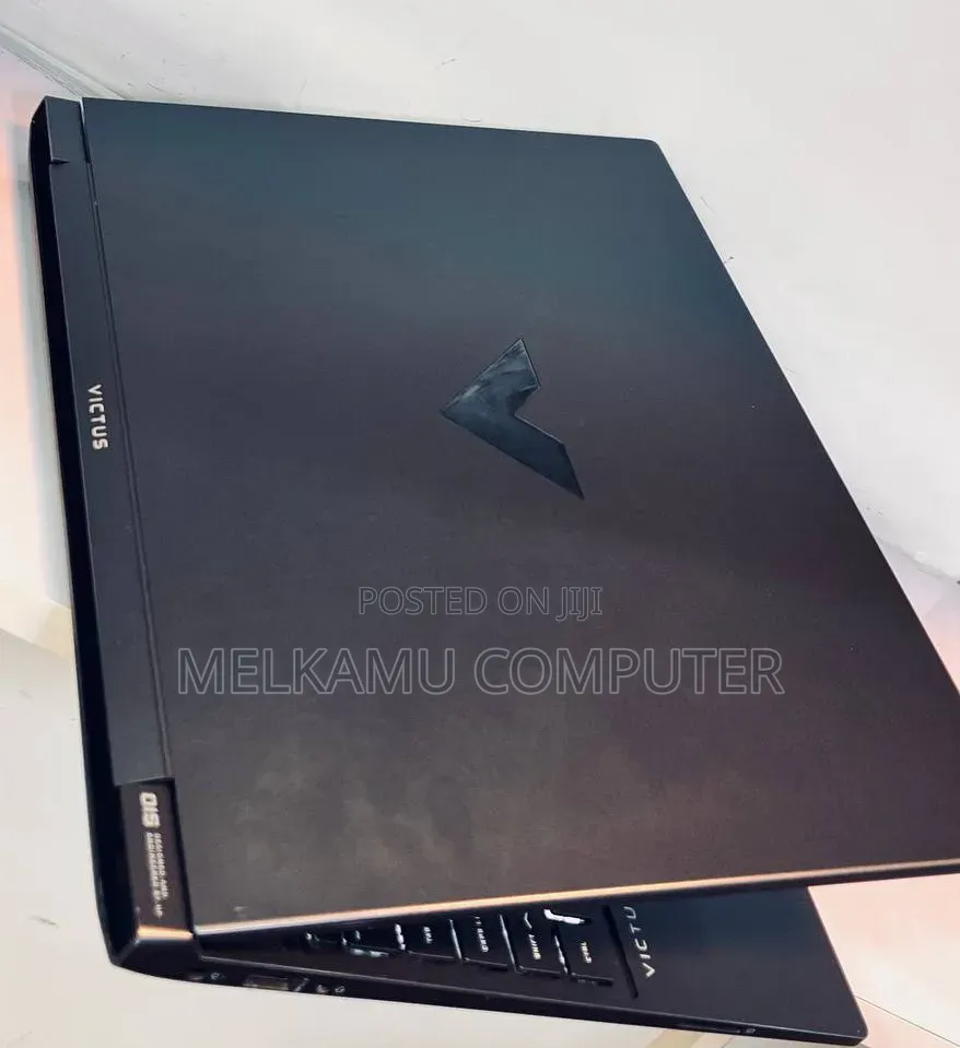 New Laptop HP Victus 15 16GB Intel Core i5 SSD 512GB