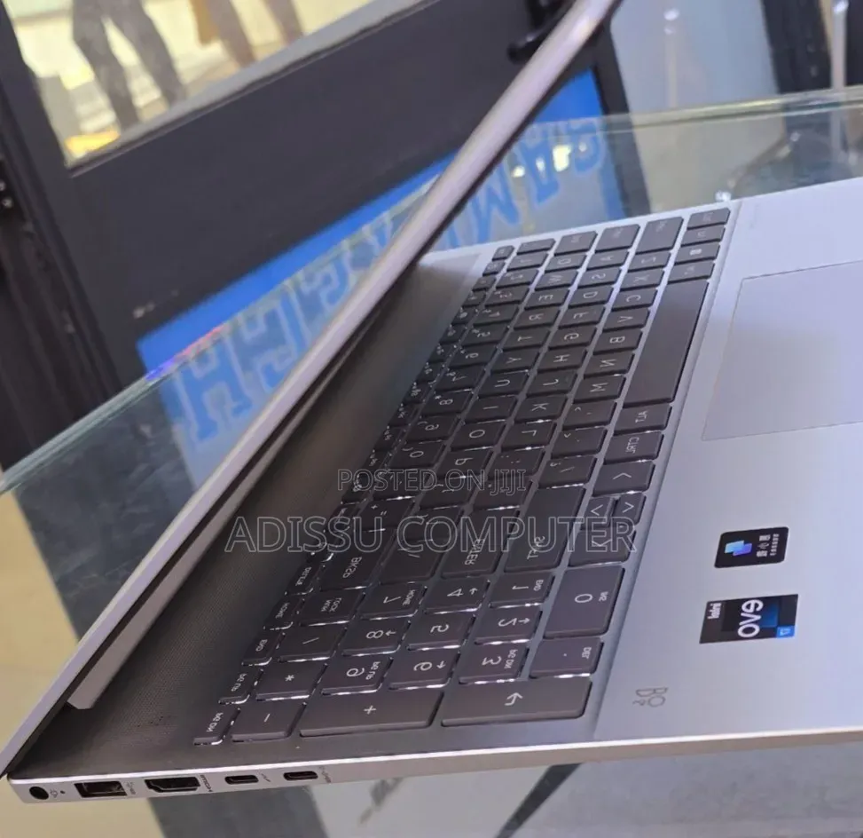 New Laptop HP Pavilion 15 16GB Intel Core i7 SSD 1T