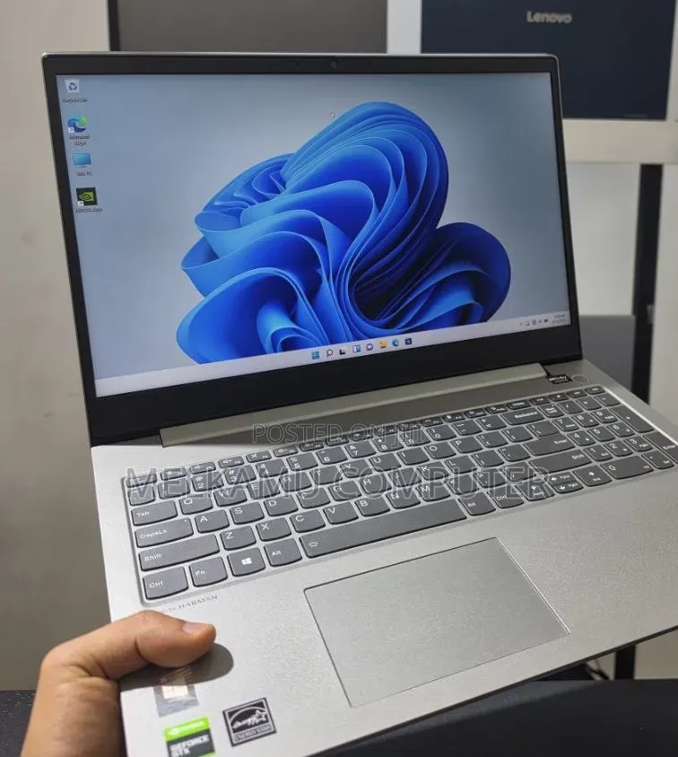 New Laptop Lenovo ThinkBook 15 16GB Intel Core i5 SSD 512GB