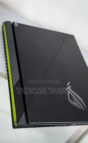 New Laptop Asus ROG Strix G16 G614 16GB Intel Core i9 SSD 1T