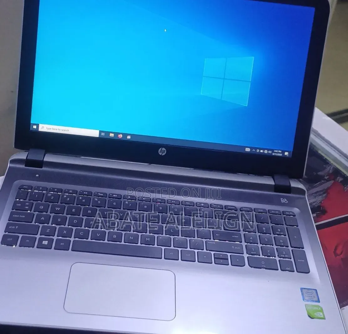 Laptop HP Pavilion 15 8GB Intel Core i5 HDD 500GB
