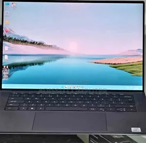 New Laptop Dell XPS 15 16GB Intel Core i7 SSD 512GB