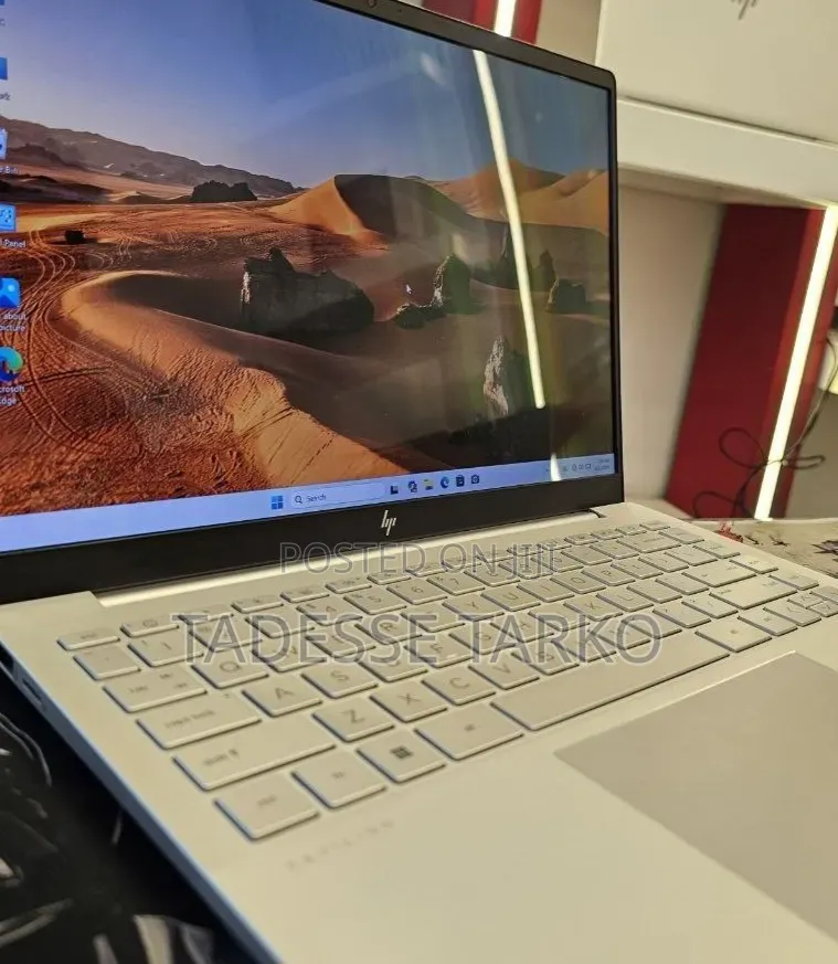New Laptop HP Pavilion 14 16GB Intel Core i7 SSD 1T