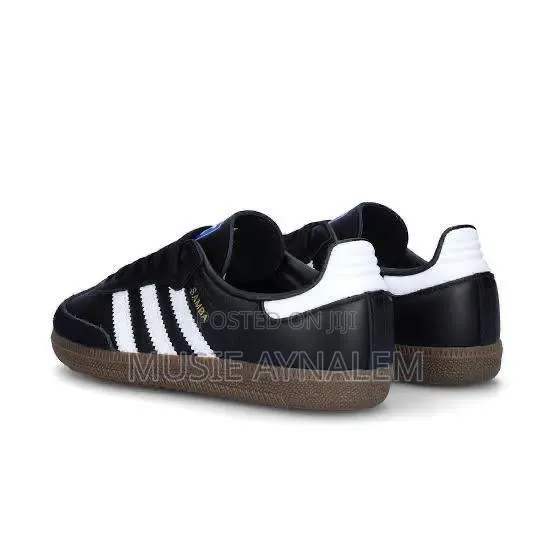 Adidas Samba