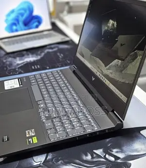 New Laptop HP Victus 16 16GB AMD Ryzen 7 SSD 512GB