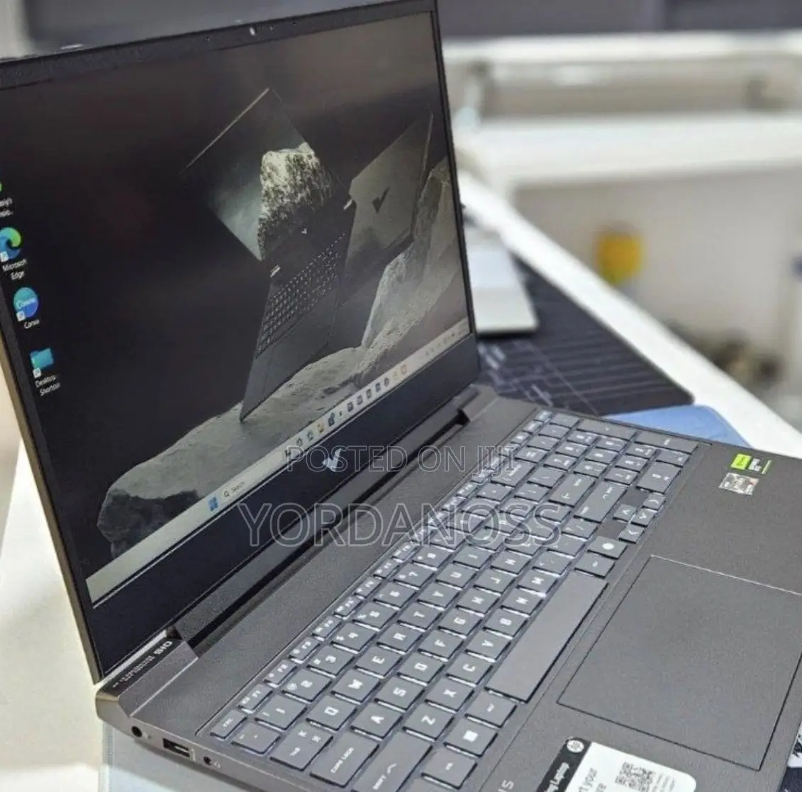 New Laptop HP Victus 16 16GB AMD Ryzen 7 SSD 512GB
