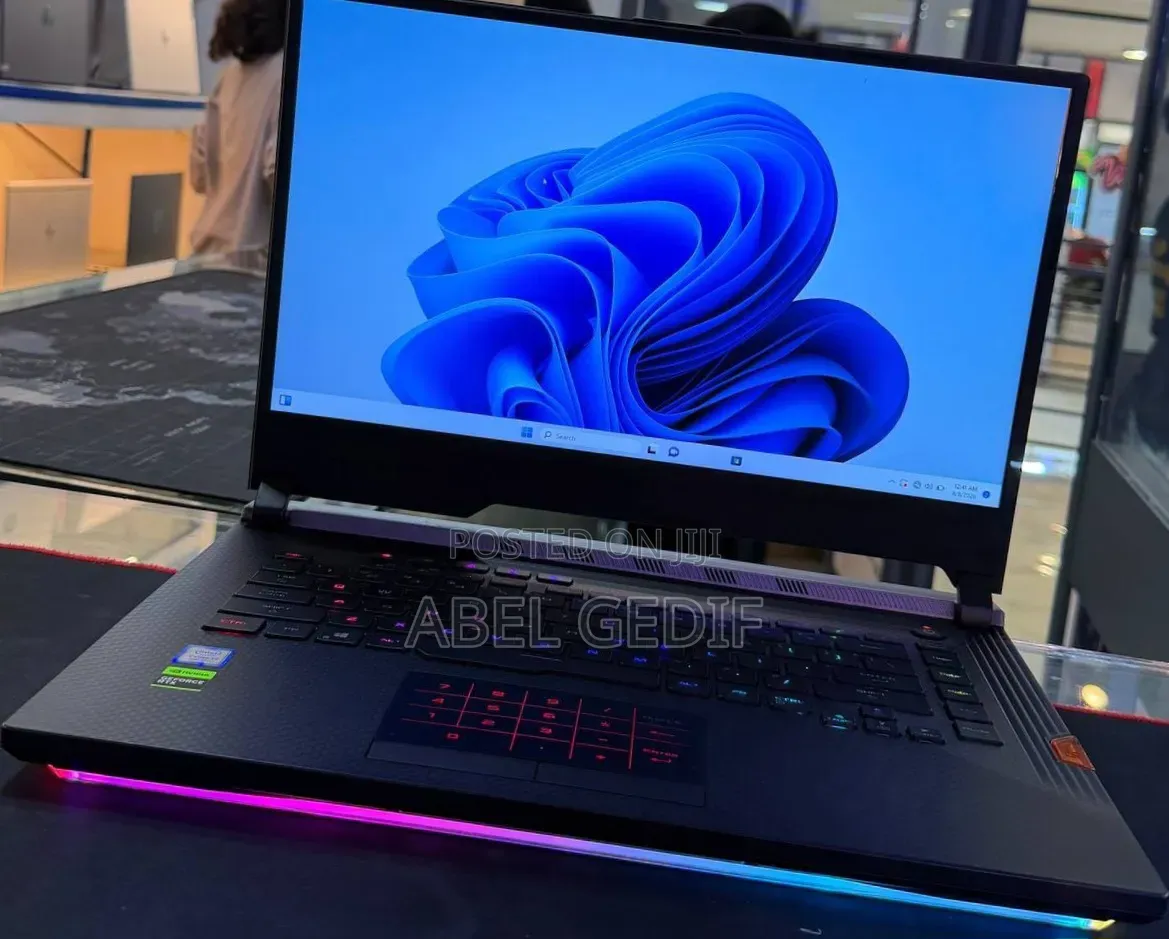 New Laptop Asus ROG Strix G15 16GB Intel Core i7 SSD 1T