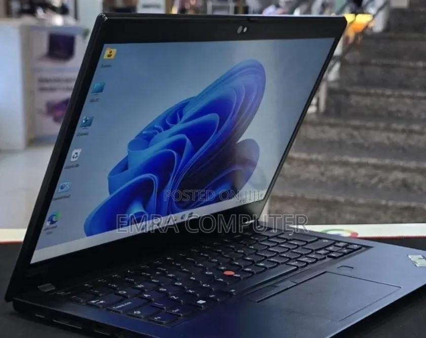 New Laptop Lenovo 16GB Intel Core i7 SSD 512GB