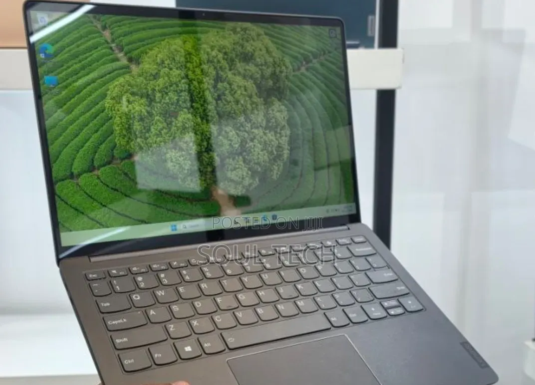New Laptop Lenovo IdeaPad 720S 16GB AMD Ryzen 5 SSD 512GB