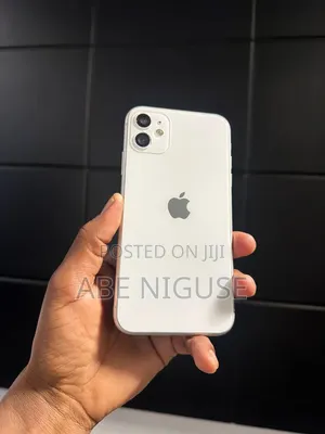 Apple iPhone 11 128 GB White
