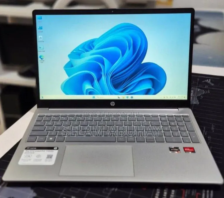 New Laptop HP Stream Notebook 16GB AMD Ryzen 7 SSD 256GB