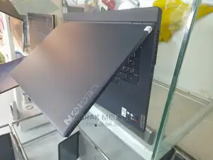 New Laptop Lenovo Legion 5 8GB AMD Ryzen 5 SSD 256GB
