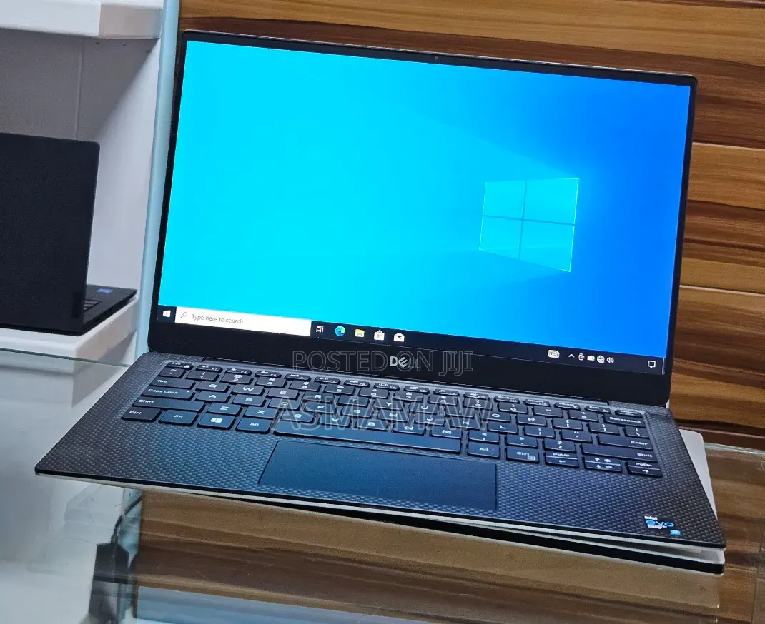 New Laptop Dell XPS 13 16GB Intel Core i7 SSD 512GB