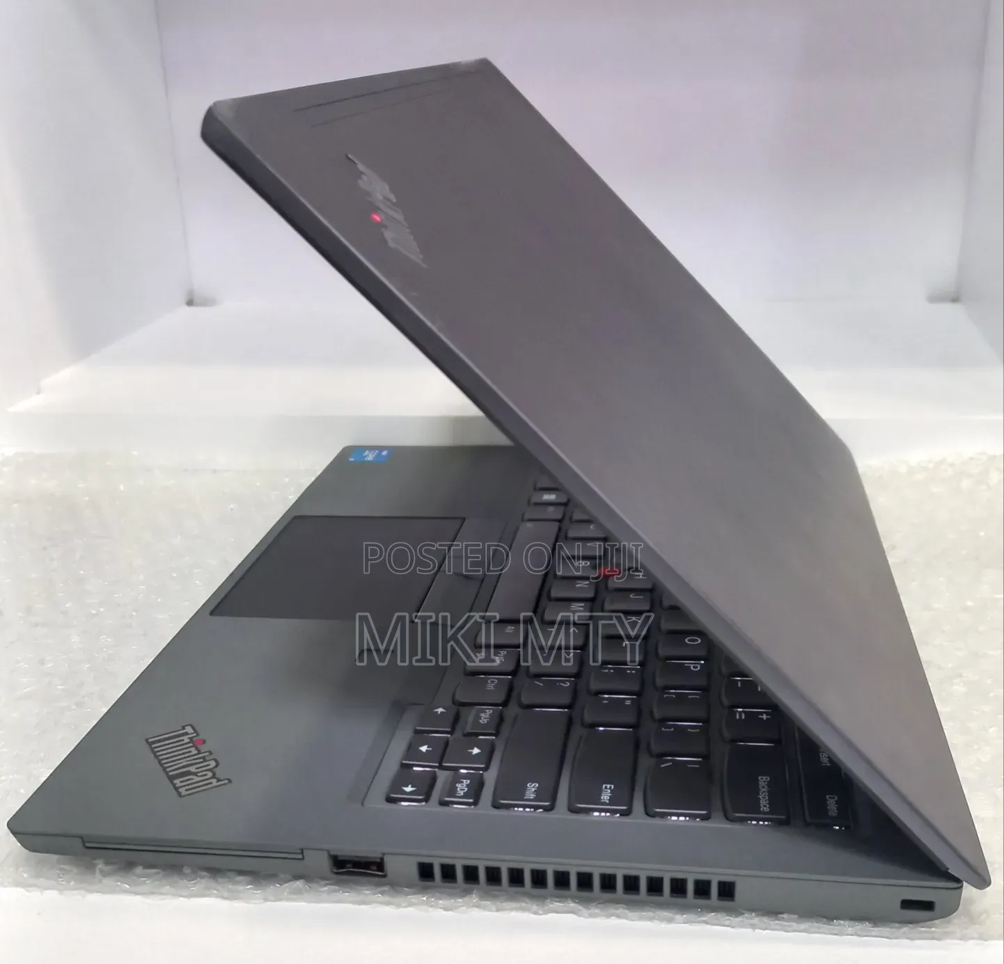 New Laptop Lenovo ThinkPad Yoga 16GB Intel Core i5 SSD 512GB