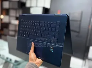 New Laptop HP Spectre X360 16GB Intel Core i7 SSD 512GB