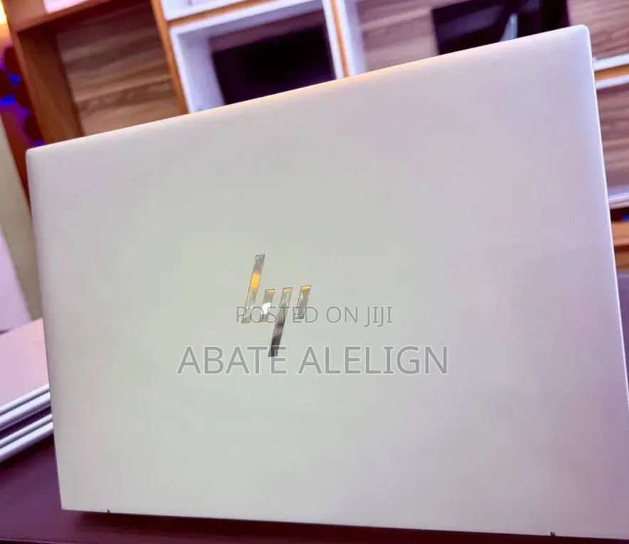 New Laptop HP EliteBook 840 G10 16GB Intel Core i7 SSD 512GB