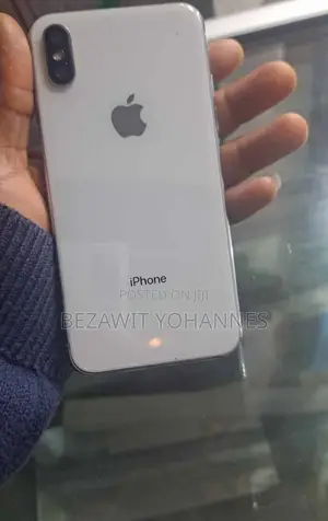 Apple iPhone X 64 GB White
