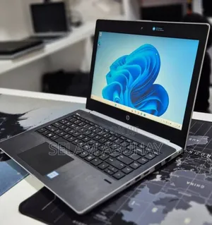 New Laptop HP 430 G5 8GB Intel Core i7 SSD 256GB
