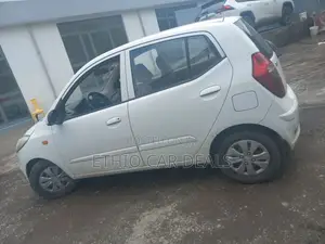 Hyundai I10 2013 White