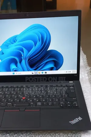 New Laptop Lenovo ThinkPad Yoga 16GB Intel Core i5 SSD 512GB