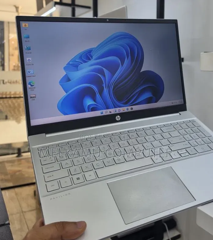 New Laptop HP Pavilion 15 16GB Intel Core i5 SSD 512GB