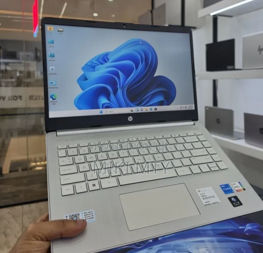 New Laptop HP Stream Notebook 16GB Intel Core i5 SSD 512GB