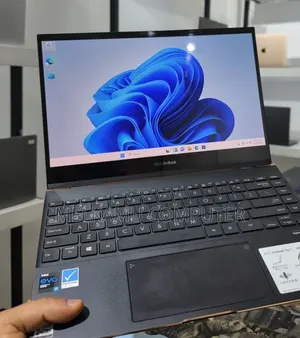 New Laptop Asus Zenbook 13 OLED 16GB Intel Core i7 SSD 512GB