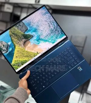New Laptop HP Spectre 16GB Intel Core i7 SSD 512GB