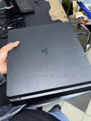 PS4 Slim 1Tera From USA