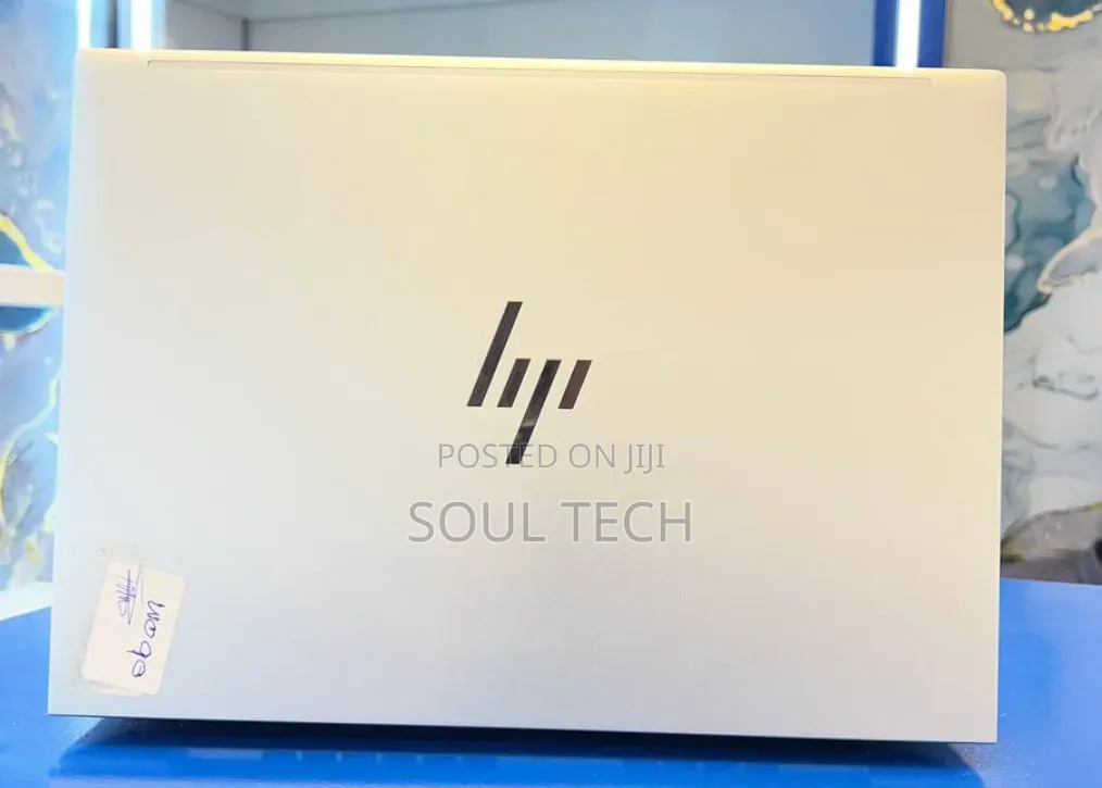 New Laptop HP EliteBook 830 G9 16GB Intel Core i5 SSD 512GB