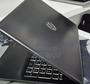 New Laptop HP Pavilion 15 8GB Intel Core i7 SSD 256GB